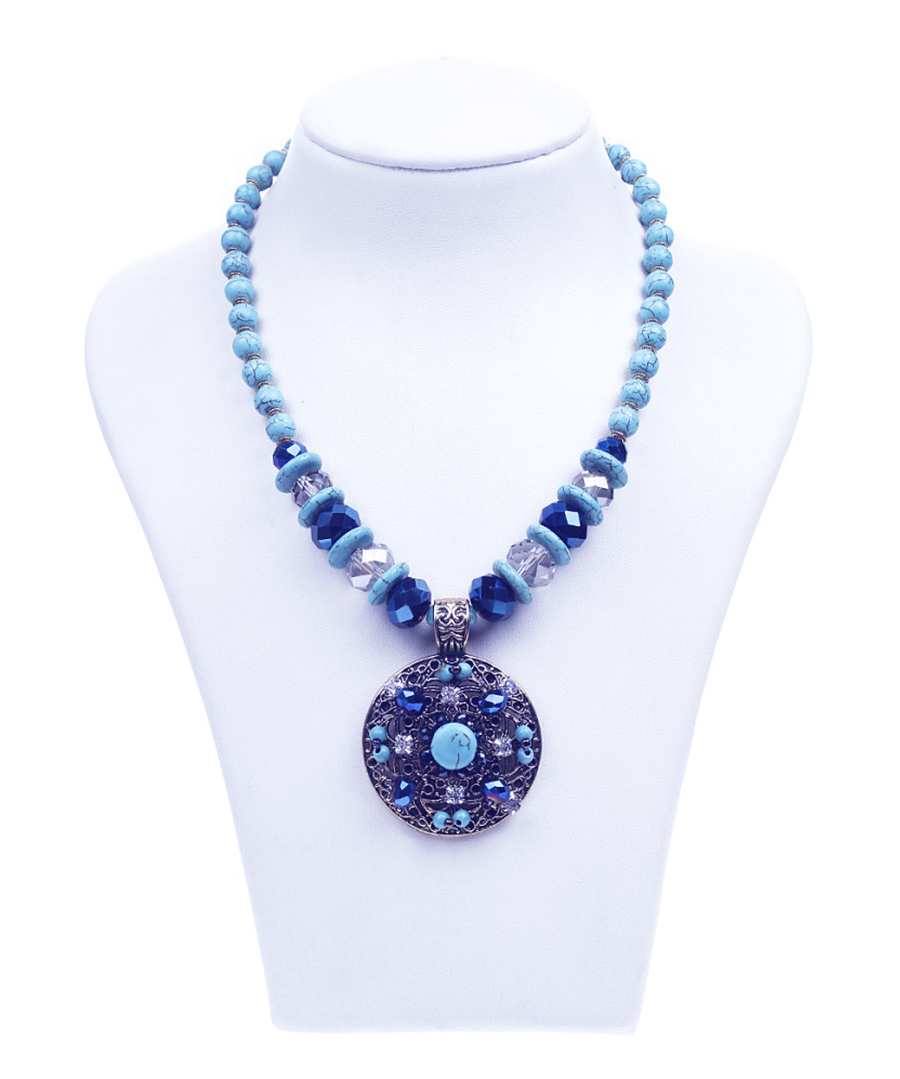 Jewelry photography props How to photograph jewelry on