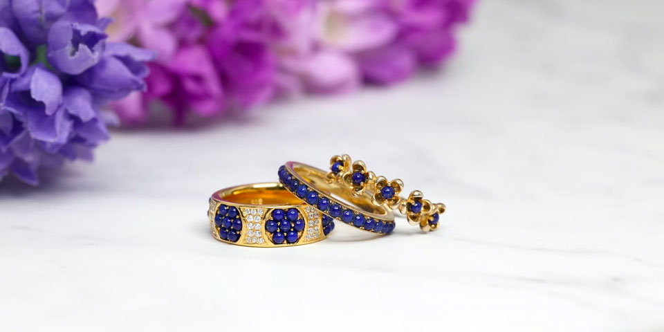 jewelry photo taken with fujinon gf45mmf2 8 r wr