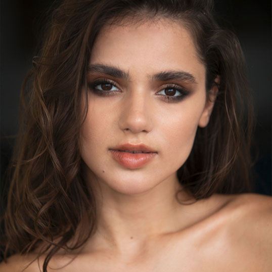 texture skin retouching in photoshop before and after