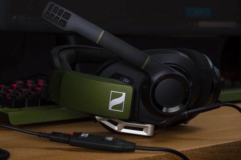 9 Best Headphones For Nintendo Switch in 2024