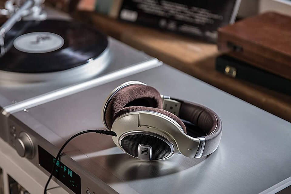 8 Best Headphones For Classical Music in 2024