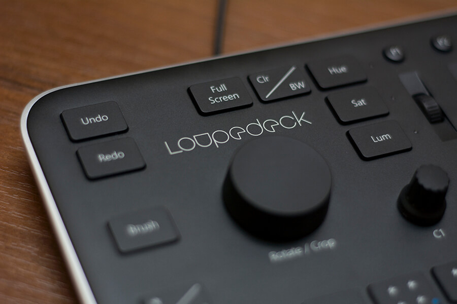 Loupedeck upgrades its Lightroom photo editing console - CNET