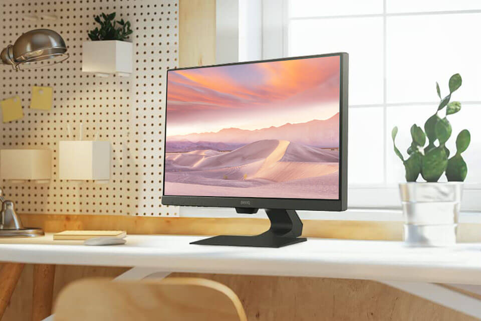 9 Best Dual Monitors Setups in 2024