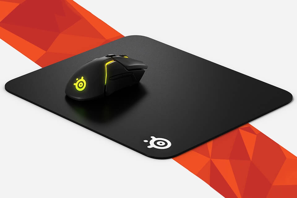 Hard vs. Soft Mouse Pad: Which Is Better for Gaming?