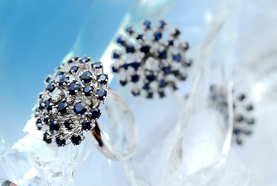 ice jewelry photography props