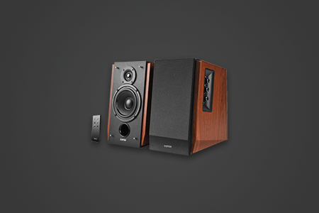 5 Best Speakers For Turntable in {{%year}}