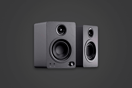 5 Best Powered Bookshelf Speakers in {{%year}}