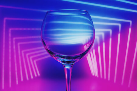 How To Photograph Glass Without Reflection: User Guide