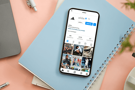 How to Build a Brand on Social Media with Photography: Easy Guide