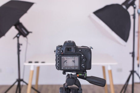 Homemade Photography Studio Tutorial: Product & Portrait