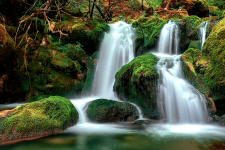 Motion Blur in Photography: Tips & Settings