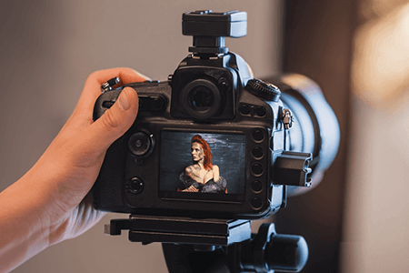 10 Best Cameras for Fashion Photography - Tested by FixThePhoto Team