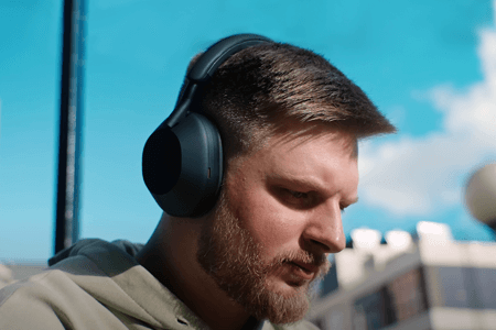 6 Best Headphones For Large Heads in {{%year}}