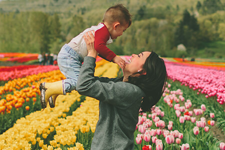 Mother and Son Photography Ideas to Try in {{%year}}