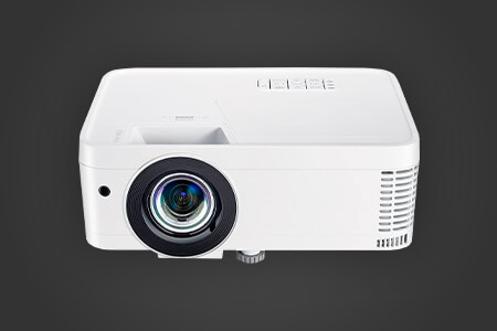 6 Best Gaming Projectors in {{%year}}