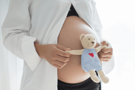 35 Simple Maternity Photoshoot Ideas