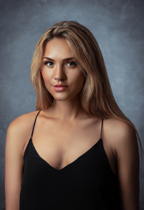 Why Do I Look Fat in Pictures and How to Fix It Guide 2024