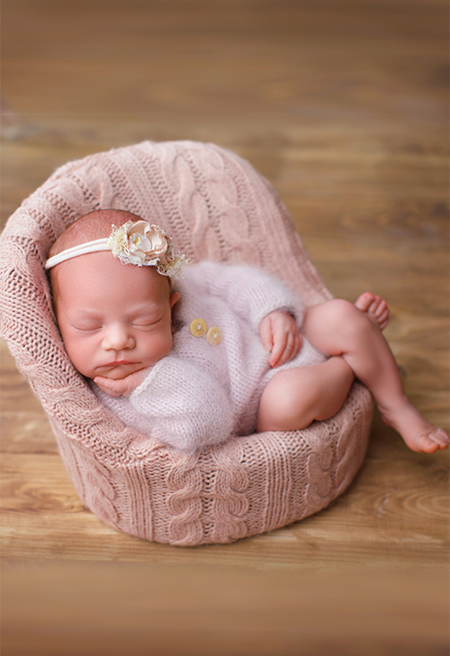 40 Newborn Photo Ideas For Boys & Girls At Home Or Studio