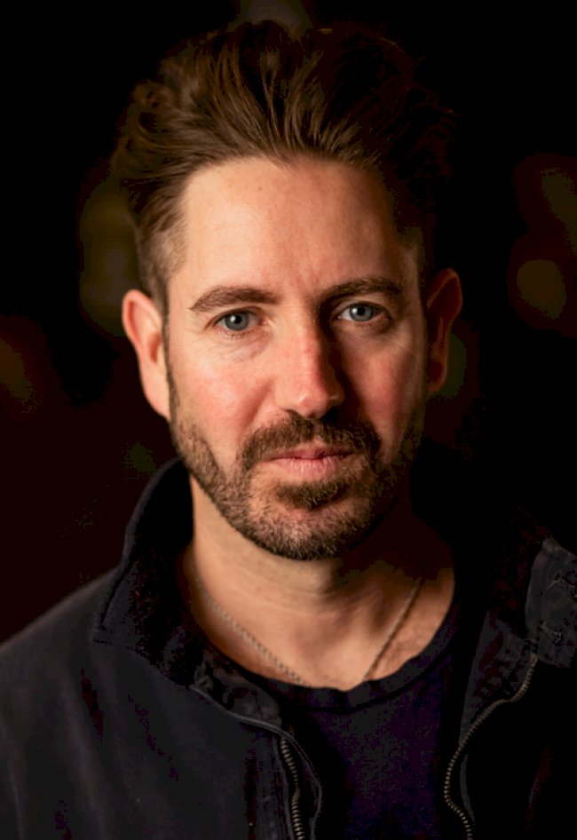 12 Hinge Photo Tips to Double Your Matches in 2024