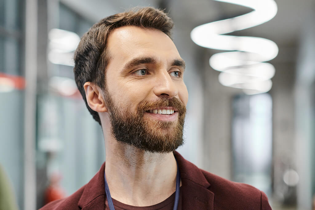 membuat jenggot hitam di foto