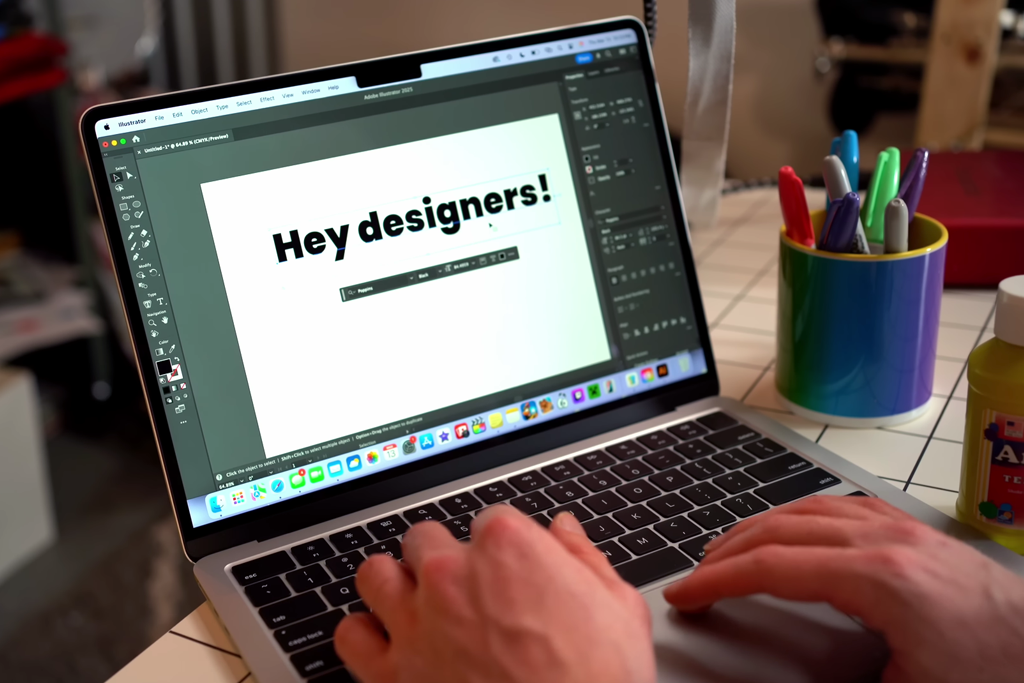 apple macbook pro 16.2 laptop for illustrator