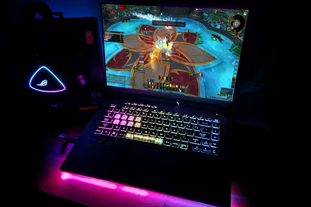 asus rog strix g16 laptop for world of warcraft