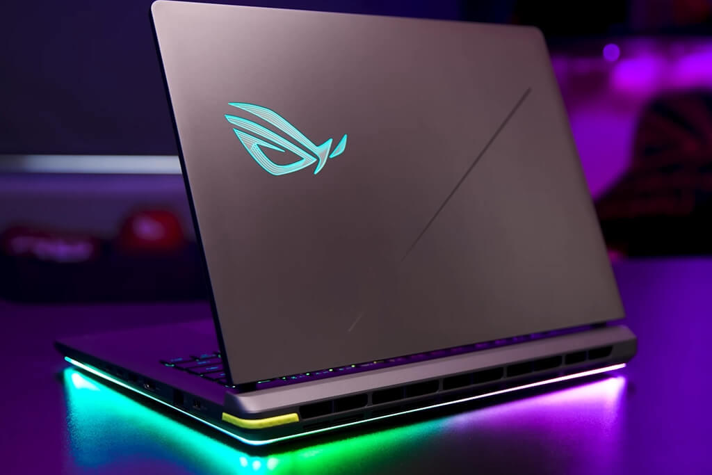 asus rog strix g16 laptop