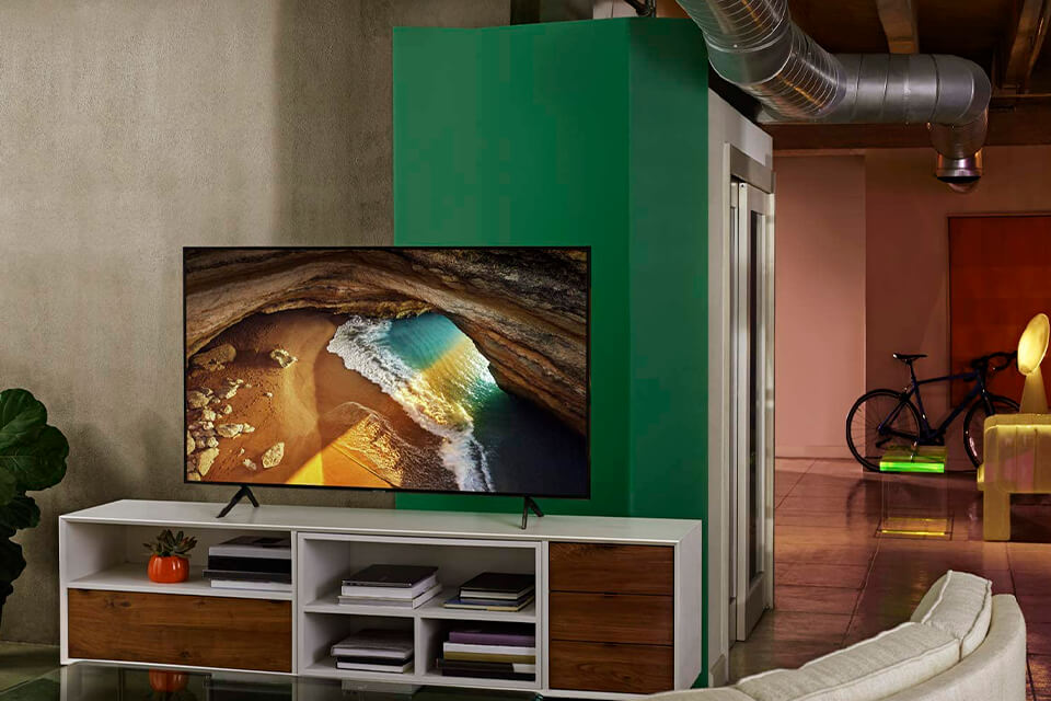5 Best Big Screen TVs in 2024 Worth Your Money?