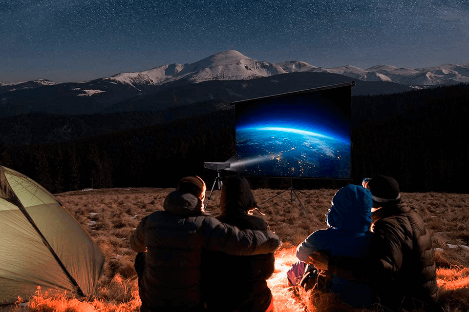 how to choose the best portable projectors