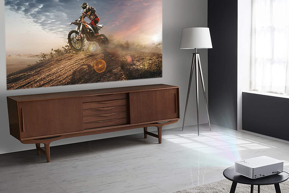 6 Best Projectors For Netflix in 2024