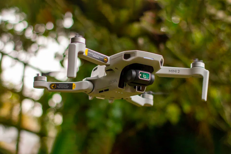 buying a drone with camera