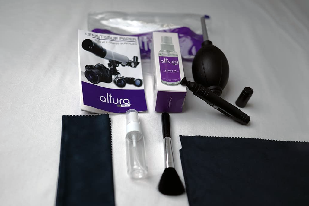 camera cleaning kit for wildlife photography example