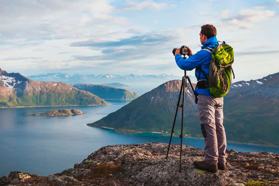 carbon fiber vs aluminum tripod stability