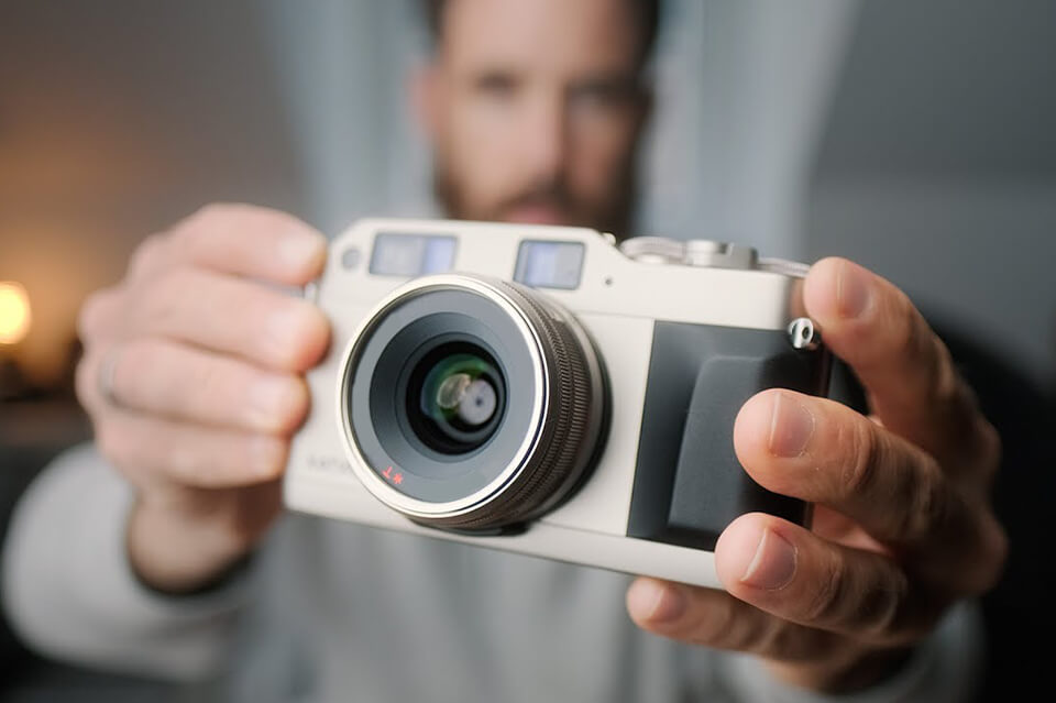 contax g1 old camera to buy