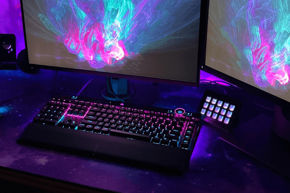 corsair k100 low profile keyboard lifestyle