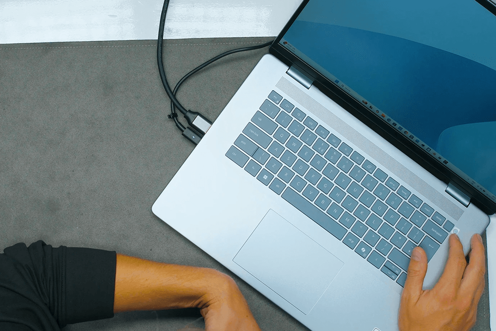 dell inspiron laptop