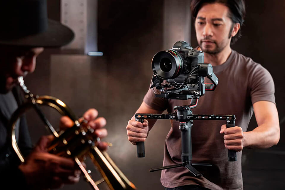 dji rs 2 combo estilo de vida gimbal