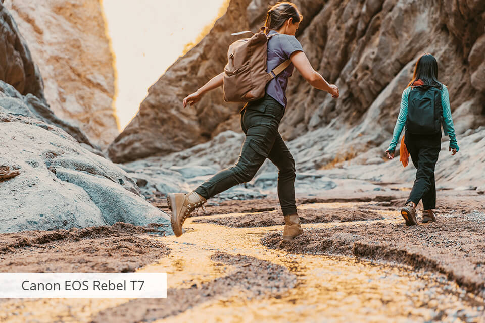 dslr camera with video canon eos rebel t7