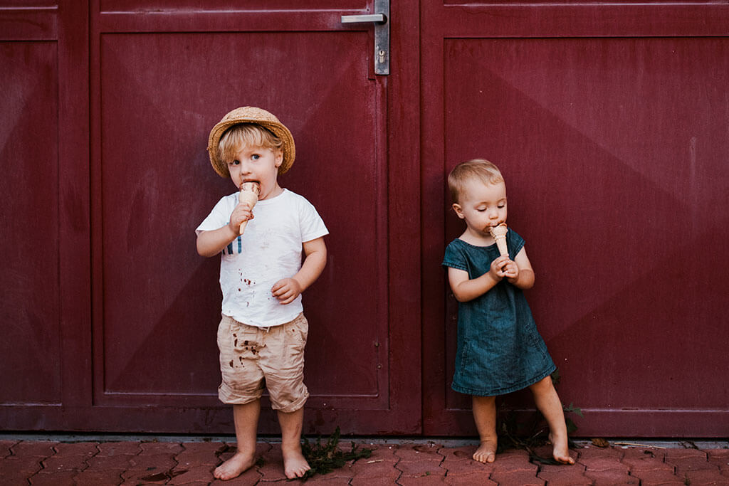 eating ice cream or other delicious food brother and sister photo idea
