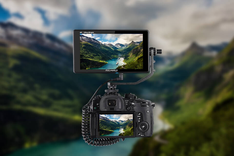 external camera screen size