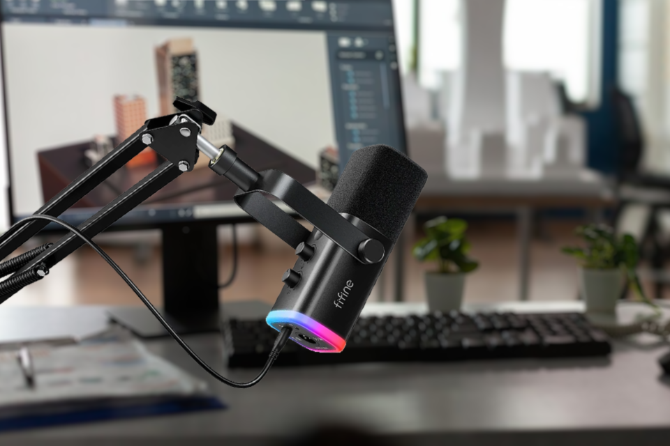 fifine am8 microphone for podcasting