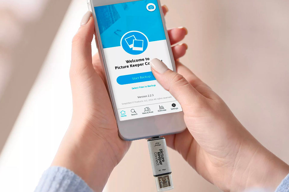 flash drives for iphone app