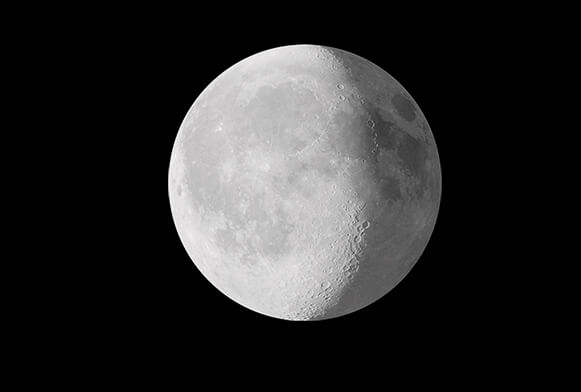1 Free Moon Overlays For Photoshop