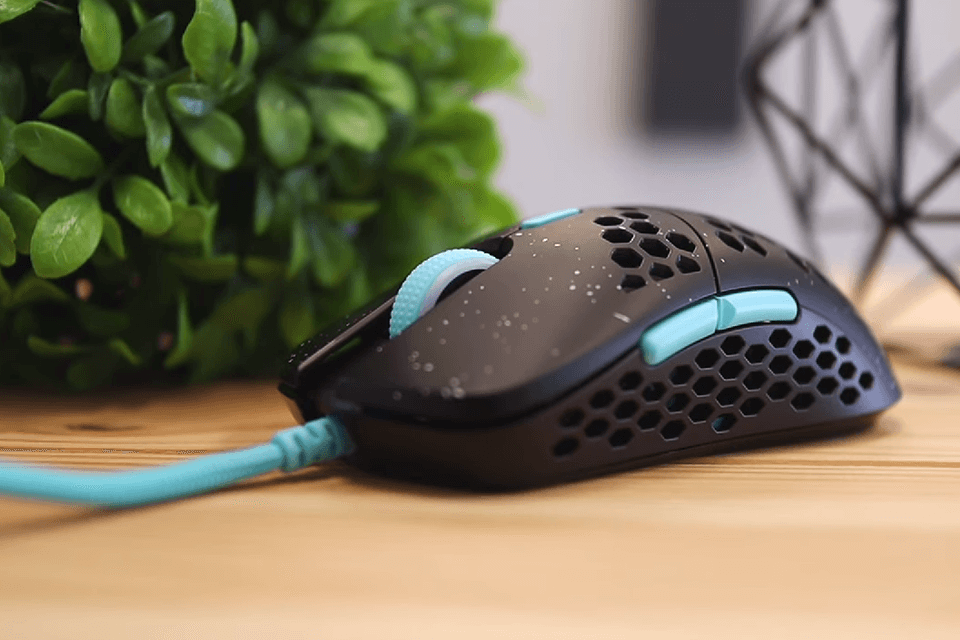 hk blue gaming mouse
