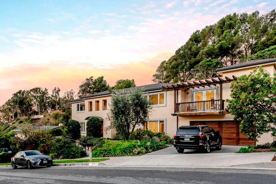 house sold by amalfi estates