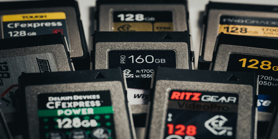 how to choose the best cfexpress card