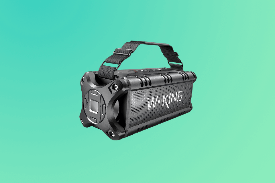 how to choose the best loudest speakers