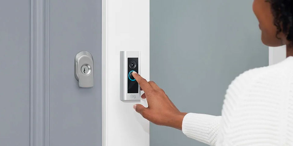 how to choose the best peephole camera