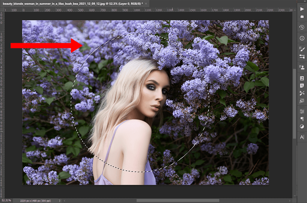 How to Crop Image in Circle Shape with Photoshop 2025