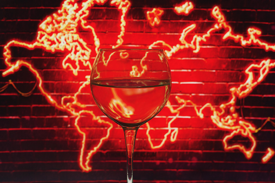 How to Photograph Glass Without Reflection 12 Easy Tips